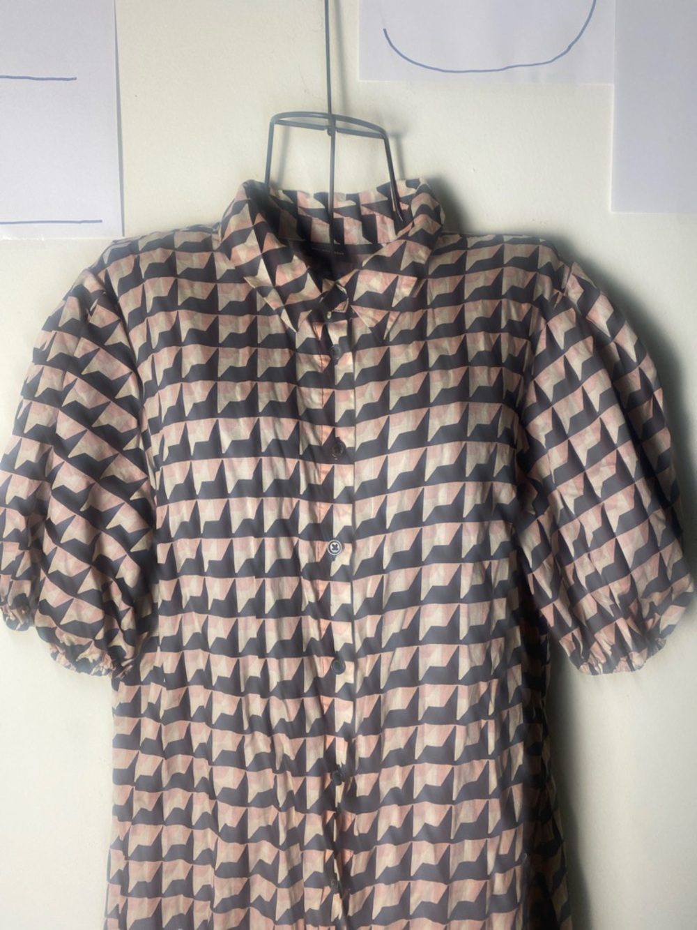 Who What Wear Black and Pink Geometric Midi Shirt Dress - Picture 5 of 8